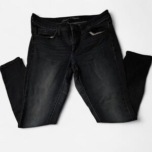 Universal Thread Dark Wash Skinny Jeans